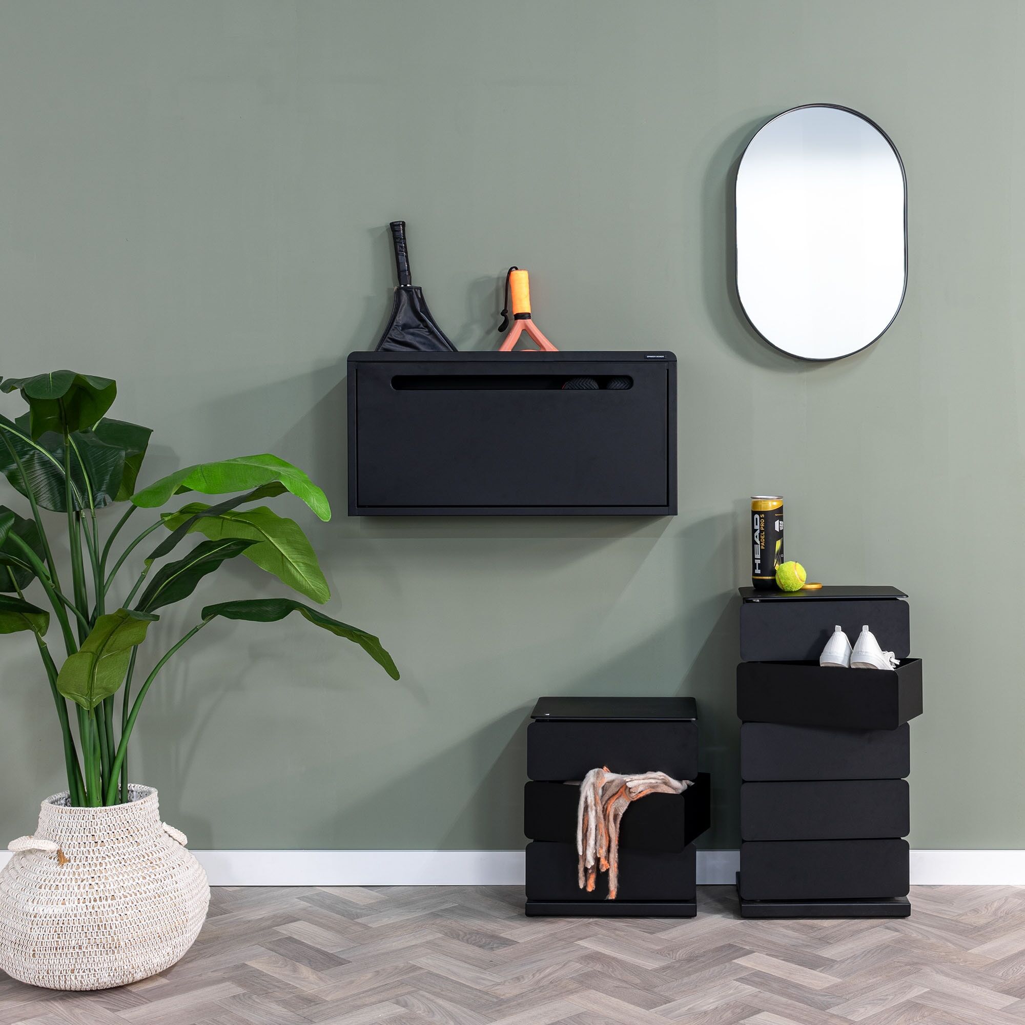 Schuhschrank SPINDER DESIGN "SPORTIVA", schwarz, B:76cm H:37,7cm T:17,6cm, Stahl, Schränke, Schuhschrank, Stahlschuhschrank für Sportschuhe und Zubehör schwarz Schwarz, B/H/T: 76cm x 37,7cm x 17,6cm