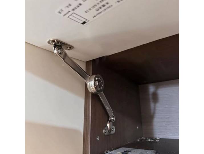 Schrank-Gasdruckfedern, Hebestützenpakete, Hochklappbare Türbeschläge