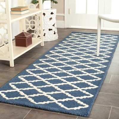SAFAVIEH Handmade Cambridge Prudie Modern Moroccan Wool Rug