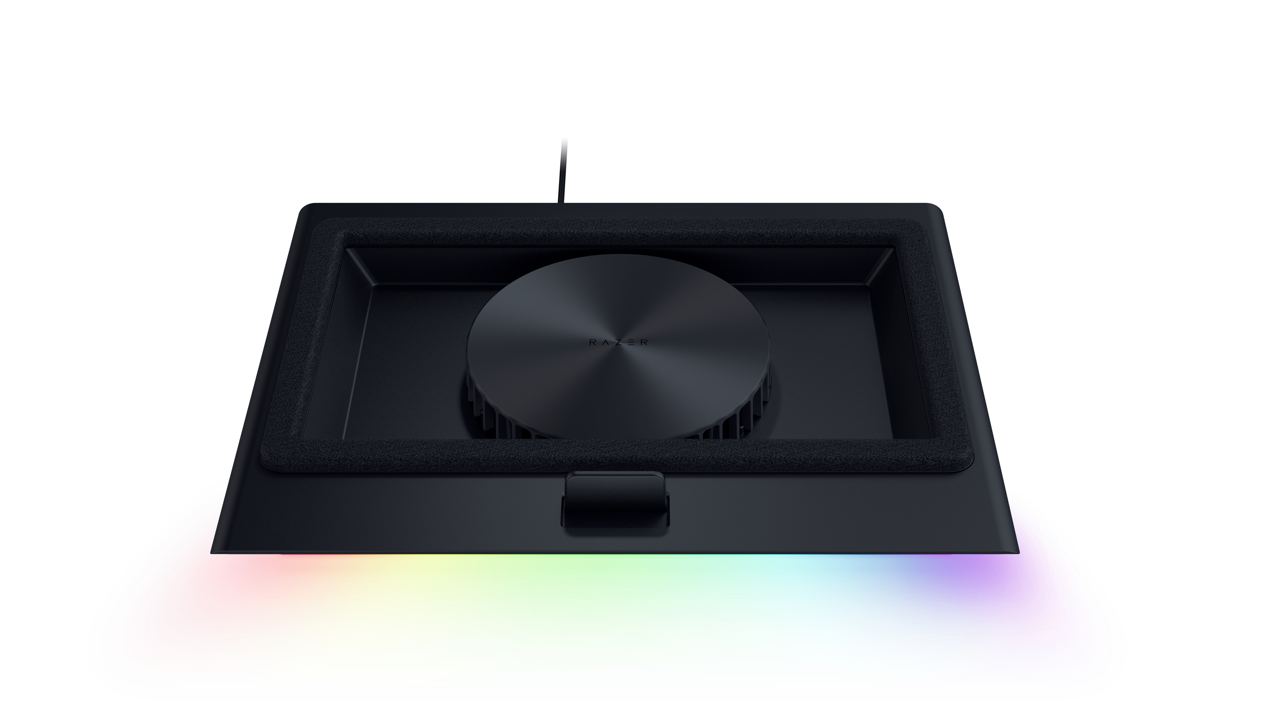 Razer Laptop Cooling Pad - Laptop-Ständer mit intelligenter Kühlung für Laptops von 14 Zoll (35,56 cm) bis 18 Zoll (45,72 cm), Powered by Razer Chroma RGB