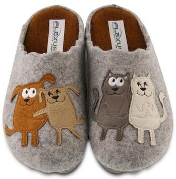 Women's Petlove Slippers by Flexus by Spring Step in Grey (Size 5 1/2 M)