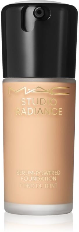 MAC Cosmetics Studio Radiance Serum-Powered Foundation hydrating foundation shade NW15 30 ml