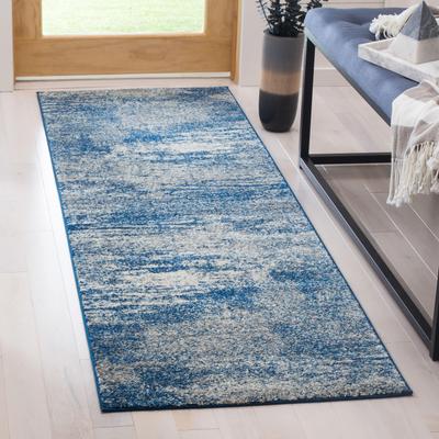 SAFAVIEH Evoke Erika Modern Abstract Distressed Rug