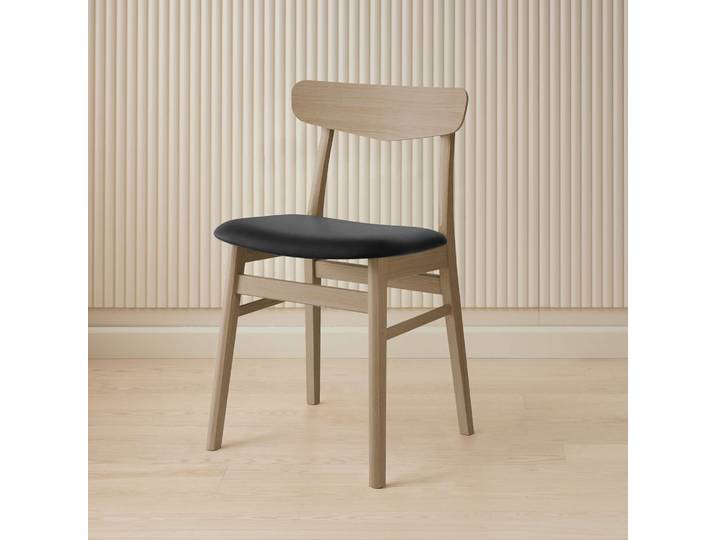 Hammel Furniture Mosbøl, Stuhl, Massivholz mit gepolstertem Sitz – robust & komfortabel () Massivholz, gepolsterte Sitzfläche, versch. Farbvarianten