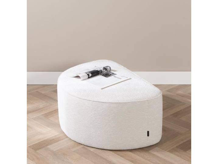 Livin24 Pouf arrondi Mio demi-lune velours côtelé blanc cassé