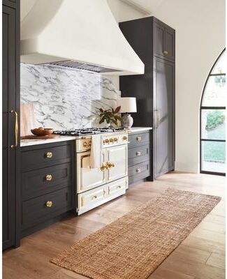 Livabliss Calla Area Rug
