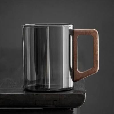 Uplift Essentials 400ml Heat resistant Glass Cup With Walnut Handle black