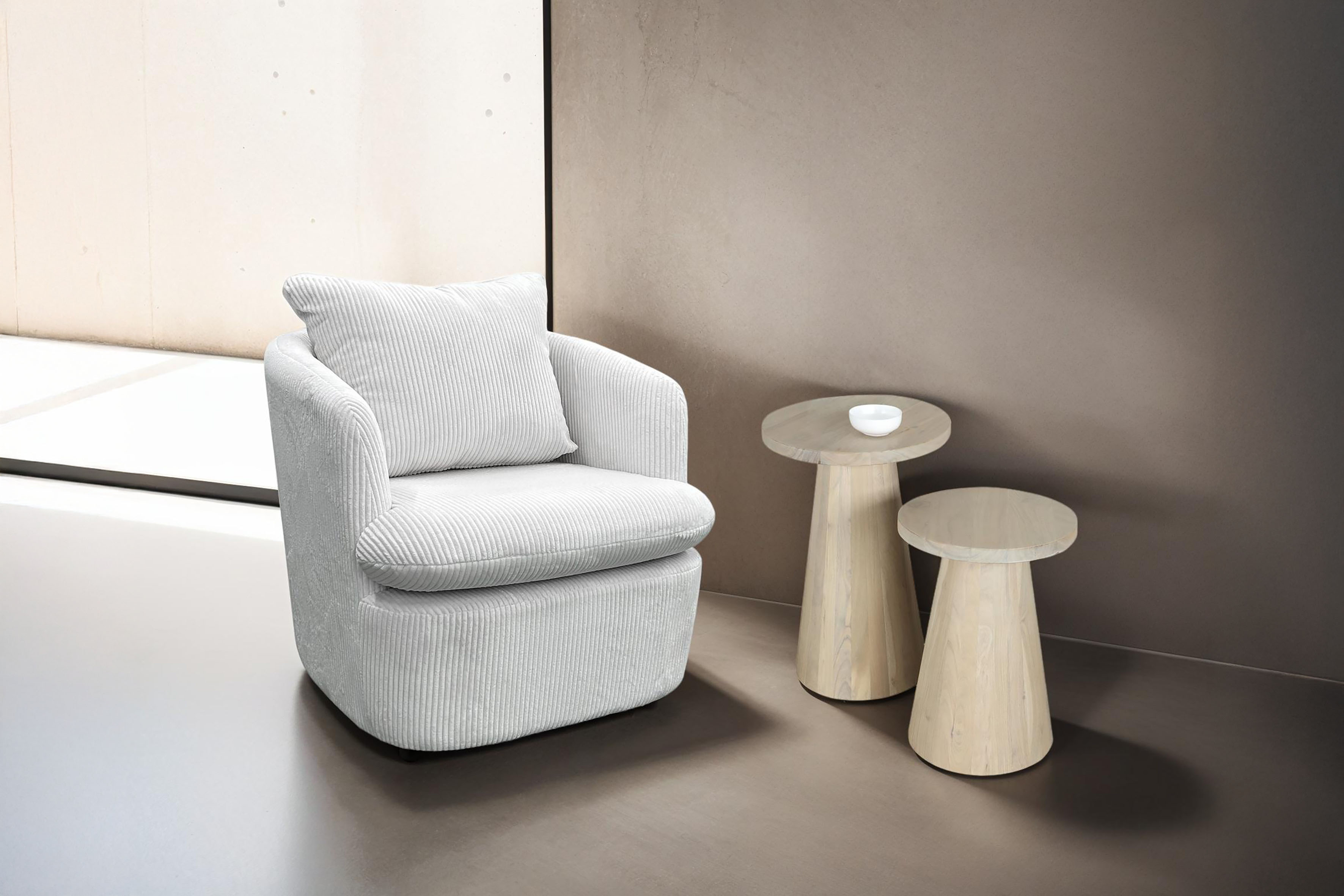 Beistelltisch BYLIVING "Cone", weiss (weiß wash, weiß wash, weiß wash), H:50cm, Tische, Beistelltisch, aus Massivholz in schwarz oder white wash, verschiedenen Grössen weiß wash, weiß wash, weiß wash B/H/T: 50cm, D 40, H 50cm