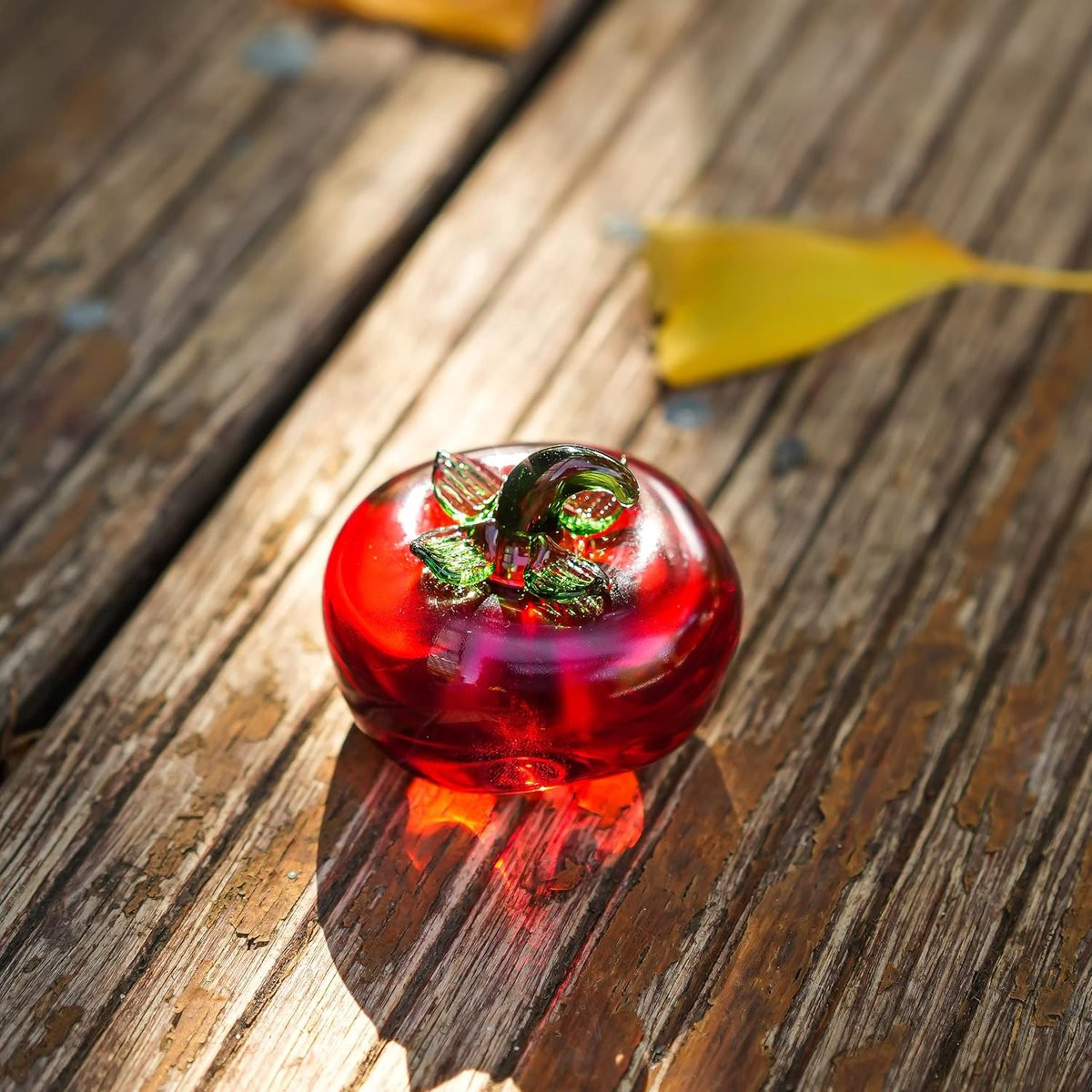 Glazen Tomaten Figuur - Rood - Mondgeblazen Kristallen Fruit Decoratie - 140 Gram