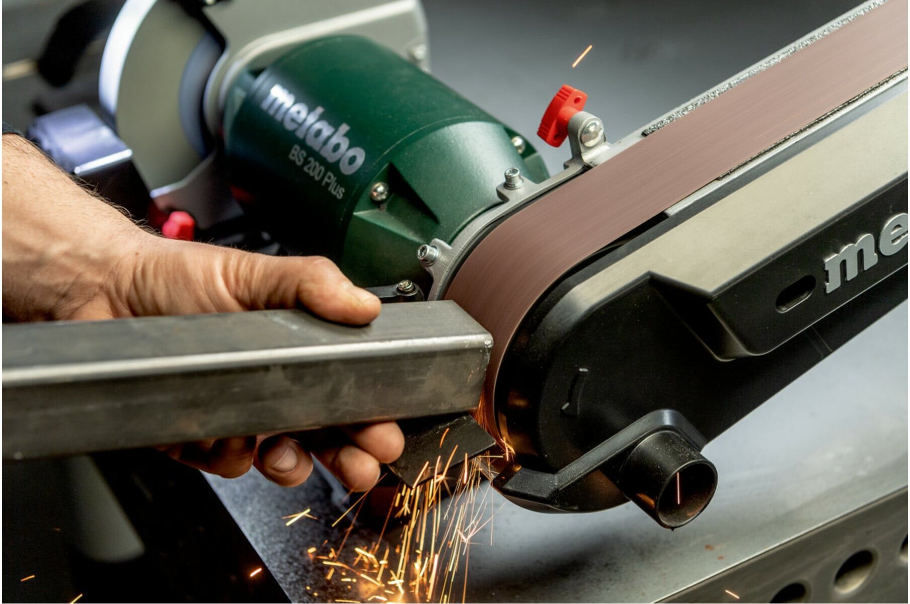 Metabo BS 200 Plus Kombi-Bandschleifmaschine, im Karton, 604220000)