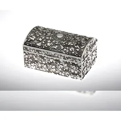 Schmuckdose Schatztruhe rechteckig mittel/antik versilbert 10,0 x 6,5cm  H 5,3cm