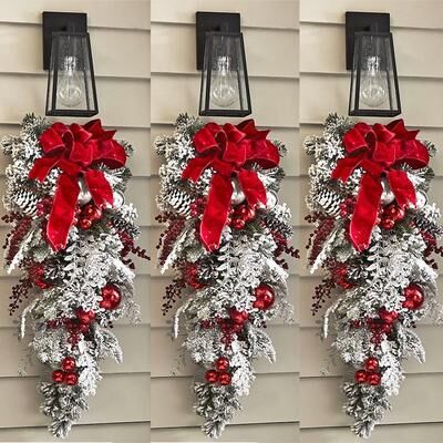 Inspire Select Premium Christmas Wreath For Front Door & Garden   Durable Holiday Garland For Home Decor 17.71 In Tree