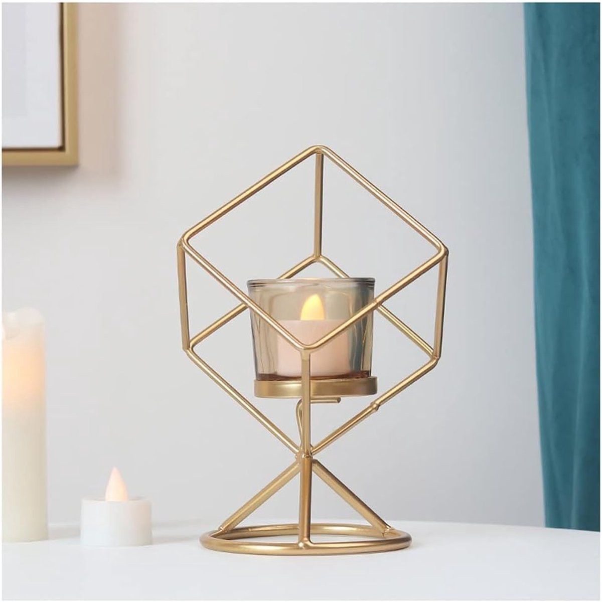 Zwarte metalen geometrische kandelaar voor sfeervolle decoratie