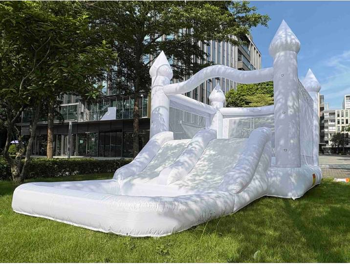 Château gonflable blanc avec toboggan pour enfants, maison de saut gonflable avec souffleur et pompe à air, jouets d'extérieur pour enfants, jouets de mariage