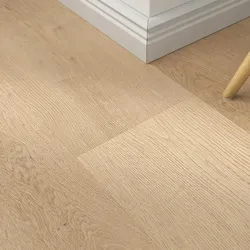 Klebe-Vinyl Plain Oak Beige – inkl. Dämmung & Fußleisten