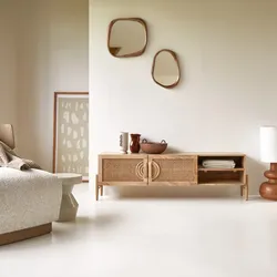 TV-Möbel Sina aus massivem Mangoholz und Rattan