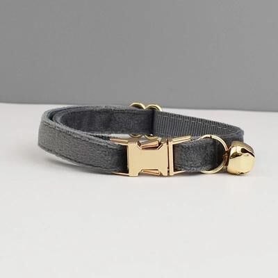 Uplift Essentials Personalized Luxury Velvet Cat Collar Set cat Collar(velvet31) l