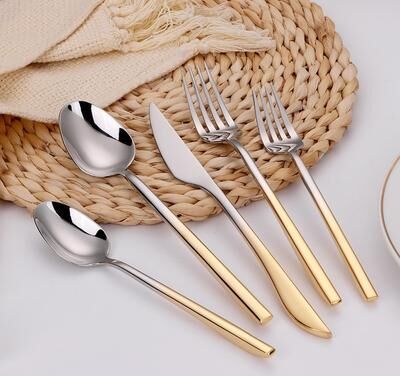 Vivience 20 Pc Flatware Set Silver With Graduated Gold Handles - Service For 4