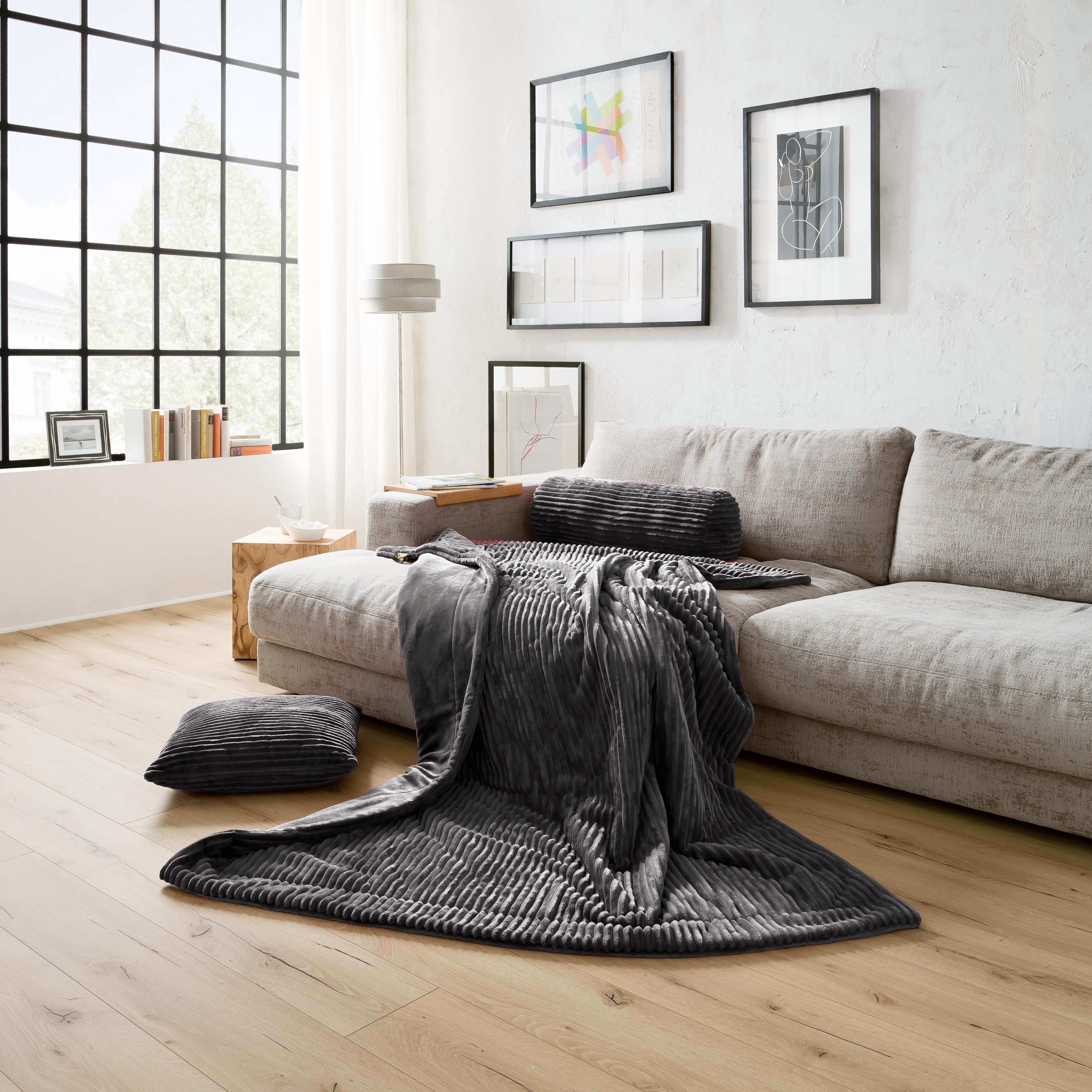 Wohndecke GÖZZE "Cordoptik", grau (anthrazit), B:150cm L:200cm, Kunstfaser, Wohndecken, Wohndecke, mit Glanzeffekt, Kuscheldecke