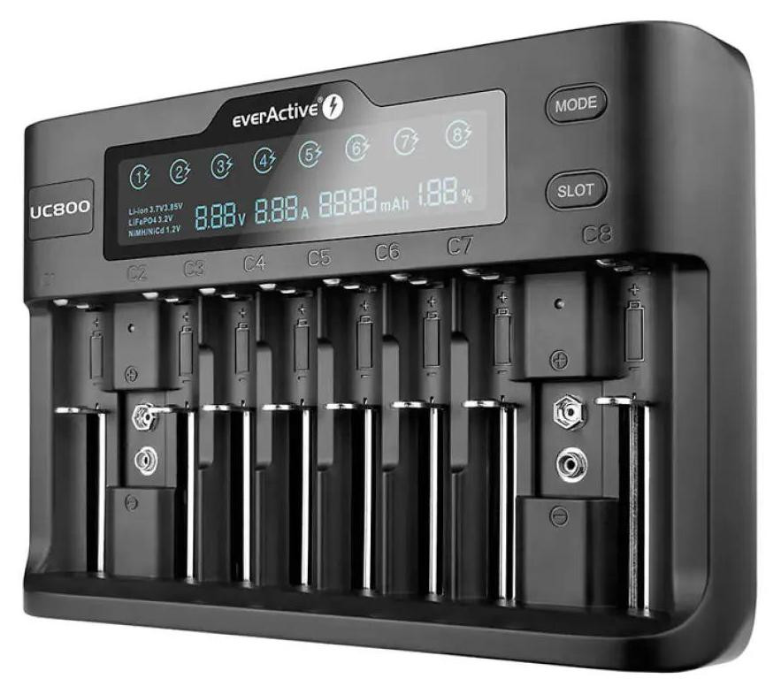 everActive UC-800 oplader voor cilindrische Li-ion en Ni-MH batterijen