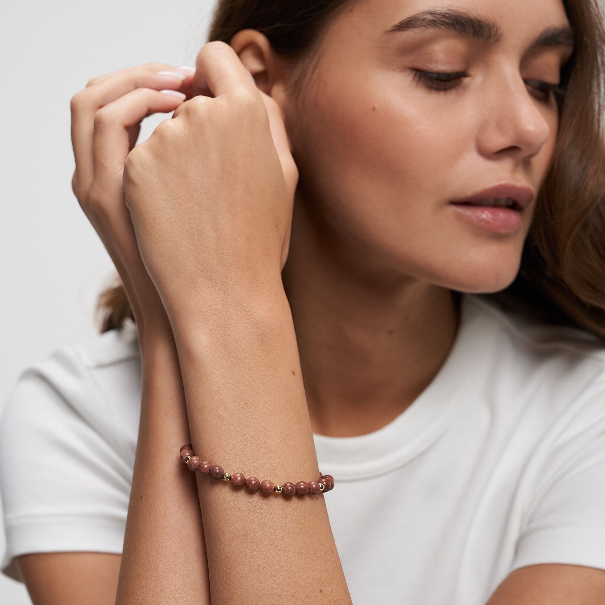 Armband TAMARIS "Schmuck Geschenk Edelstahl Armkette", gelbgoldfarben, braun, braun, Armbänder, Damen, 18cm, Edelstahl, Armband, mit verschiedenen Farbsteinen oder Glasperlen