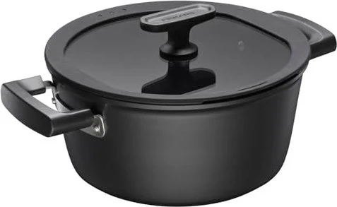 Fiskars Hard Face Pot - 3.5 L with Lid
