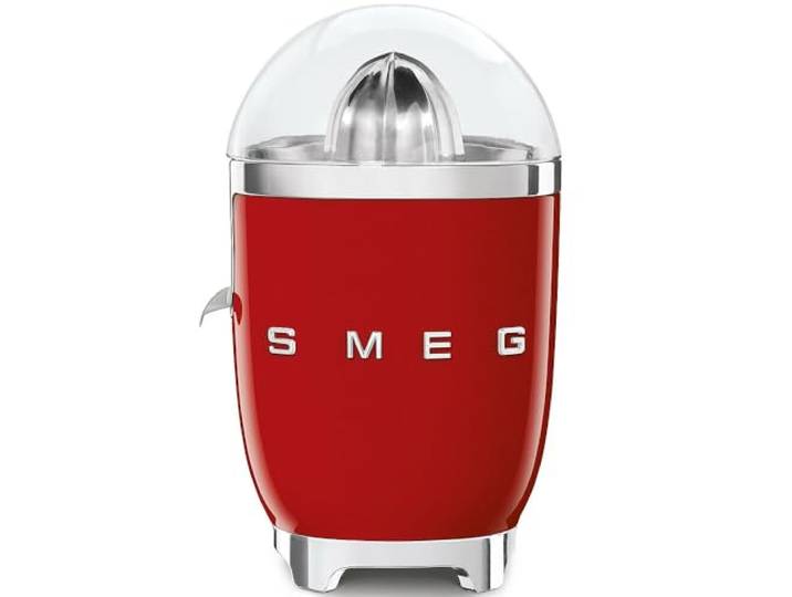 Smeg\, Presse Agrumes Électrique CJF11RDEU\, Mise en Marche Automatique à Pression\, Bec Anti-goutte et Cône Universel\, Base Antidérapante\, Range Cordon Intégré\, 70W\, Rouge
