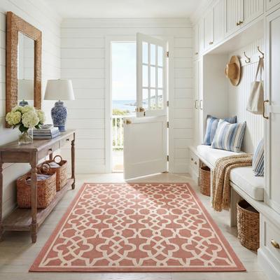 SAFAVIEH Courtyard Raquel Indoor/ Outdoor Waterproof Patio Backyard Rug