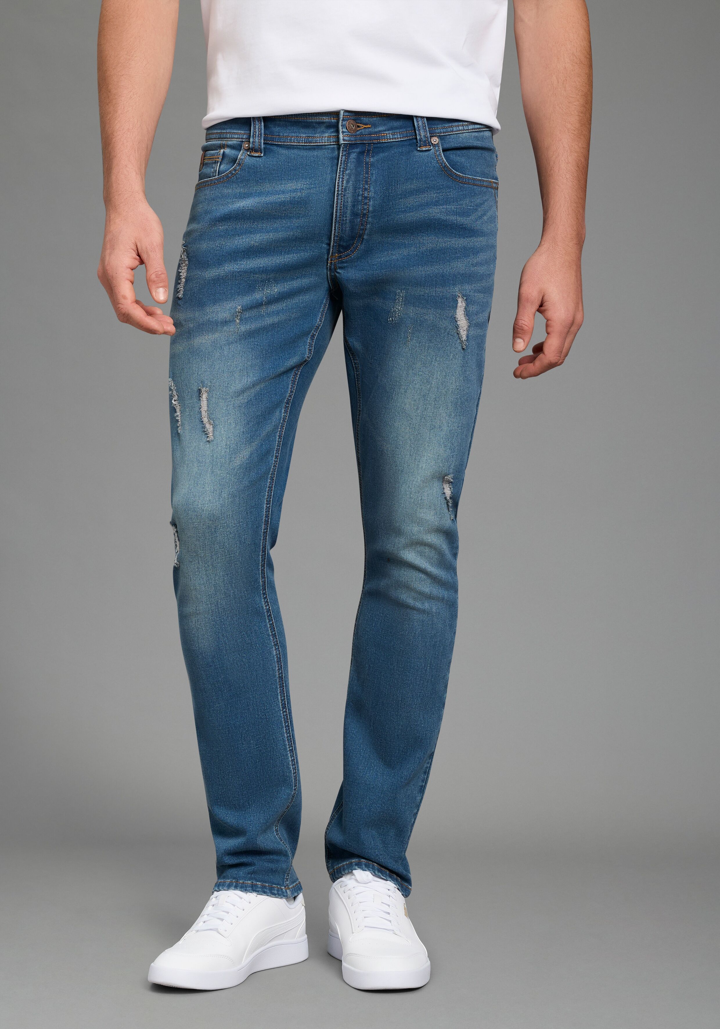 Slim-fit-Jeans BRUNO BANANI "Grady", Herren, Gr. 28, Länge 32, blau (blau damaged), Obermaterial: 70% Baumwolle, 28% Polyester, 2% Elasthan, Destroyed-Effekte, schmal lang, Jeans Slim-fit-Jeans, schmale Beinweite, niedrige Leibhöhe, figurbetonte Silhouett