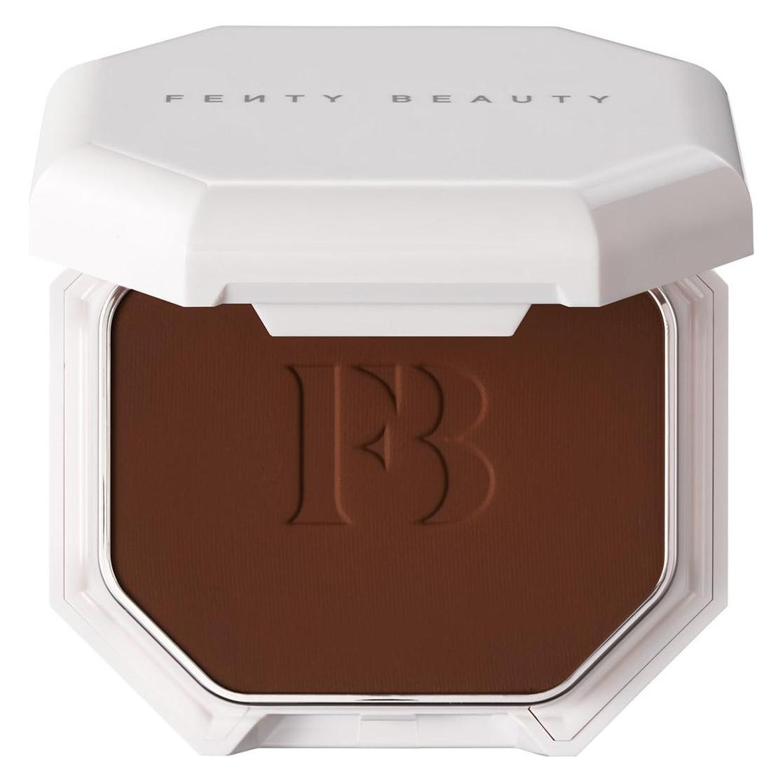 Fenty Beauty Pro Filt'r Soft Matte Powder Foundation 9.1g - 495 (Deep with Warm Bronze Undertones, Dunkel mit warmen Bronze-Untertönen, Tief mit warmen bronzenen Untertönen) (60853158)