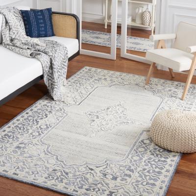 SAFAVIEH Handmade Metro Nell French Country Wool Rug