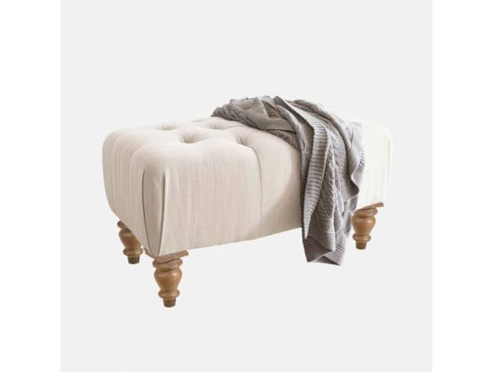 LOBERON Hocker Durance , leinen Chesterfield, Handgeknöpftes Chesterfield-Design, Liebevoll gedrechselte Beine, Strapazierfähiger Bezug