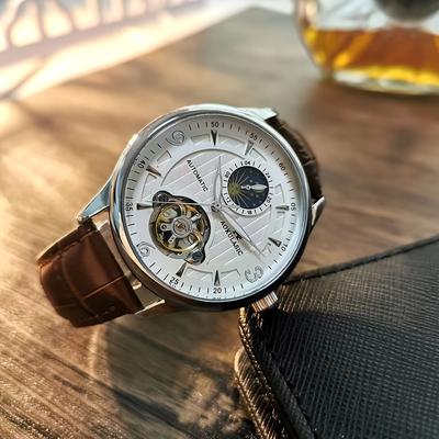 Fashion Sheath A Timeless Statement On Your Wrist white