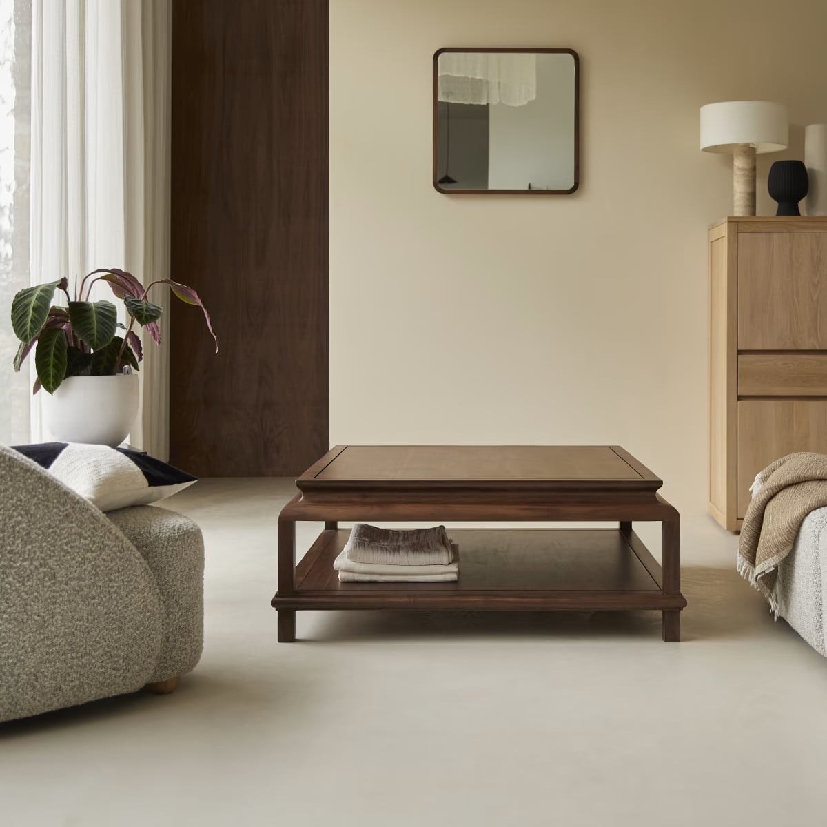 Tikamoon Achille Vierkante Salontafel van Massief Acacia - Bruin - B/D/H: 103 x 103 x 40 cm