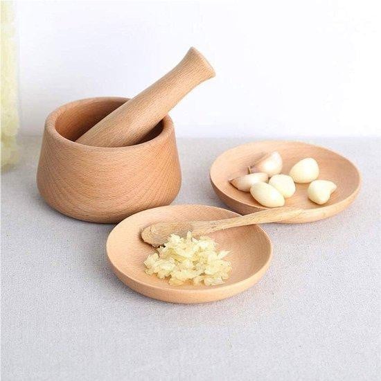 Beige knoflookpers van duurzaam hout