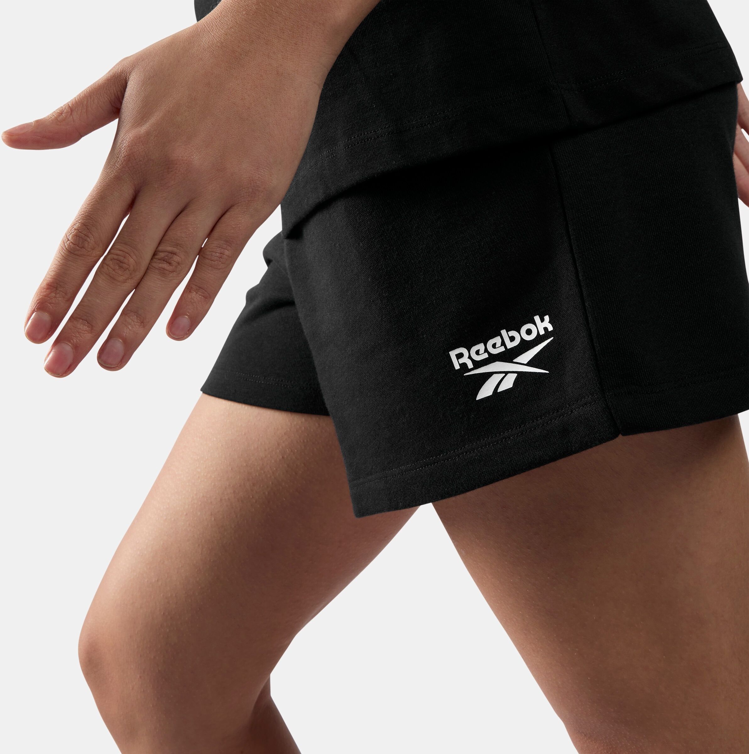 Sweatshorts REEBOK "TYLA SHORTS", Damen, Gr. XS, N-Gr, schwarz, Obermaterial: 60% Baumwolle, 40% Polyester, Hosen Sweatshorts, Sweatshorts-Design, sportlicher Stil, für Freizeit schwarz XS, N-Gr