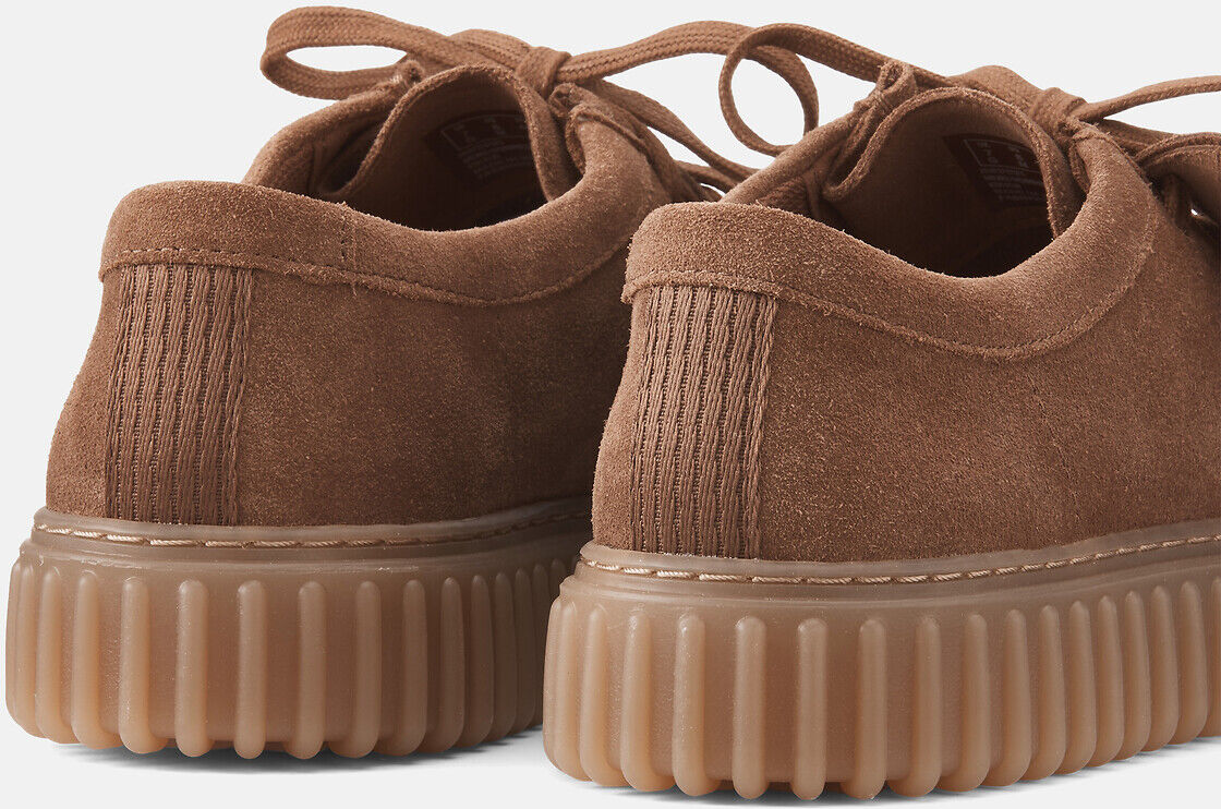 CLARKS Chaussures en cuir suédé Torhill