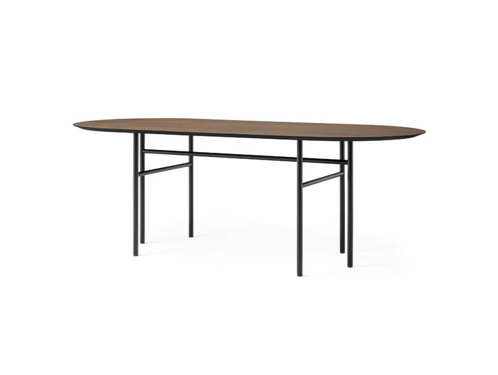 Audo Copenhagen Snaregade Tisch oval Schwarz-dunkelgebeizte Eiche