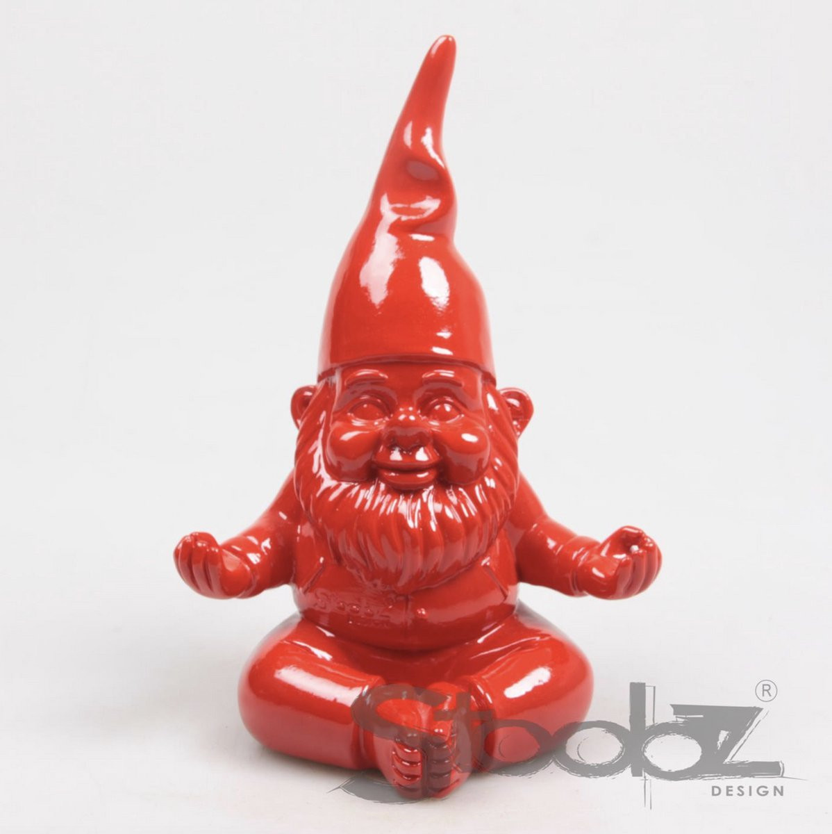 Stoobz Kabouter Yoga Rood Decoratief Beeld - 20 cm