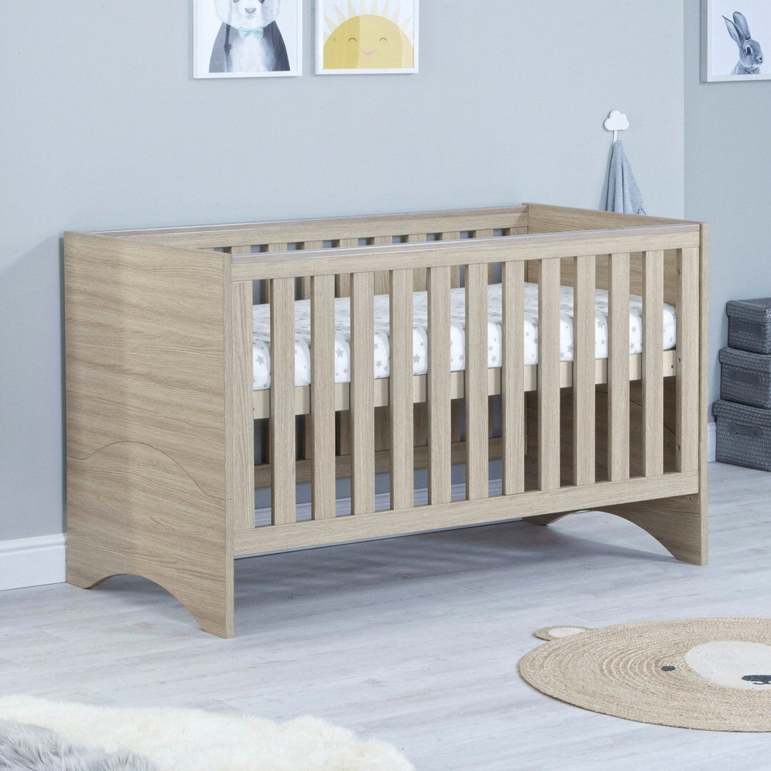 BabyMore Veni Cot Bed Oak