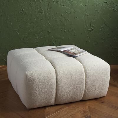 SAFAVIEH Couture Petryna Boucle 38.6-Inch Tufted Ottoman, Modern