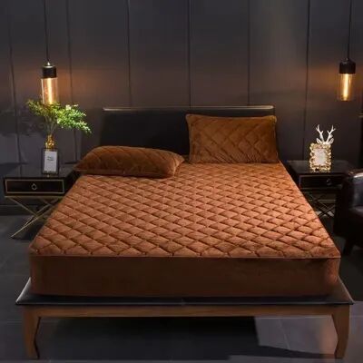 Evergreen Home Goods Plush Thicken Quilted Mattress Cover, Warm Soft Crystal Velvet, King Queen Quilted Bed Fitted Sheet coffee 150x190x30cm