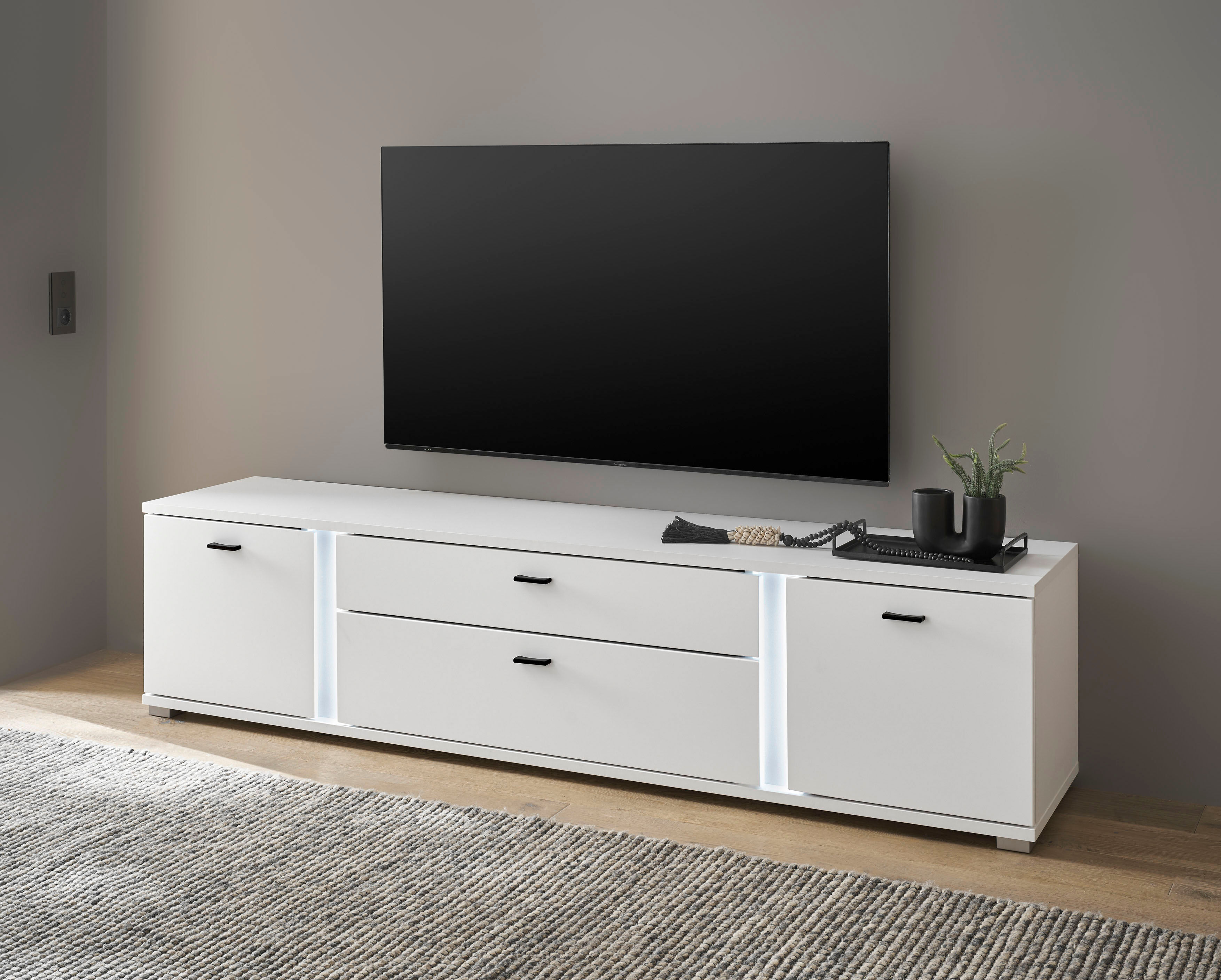 Lowboard HOME AFFAIRE "LONG ISLAND", weiß, B:200cm H:45cm T:42cm, Holzwerkstoff, Sideboards, Lowboard, in moderner Trendfarbe,inklusive senkrechter Beleuchtung,Breite 200 cm