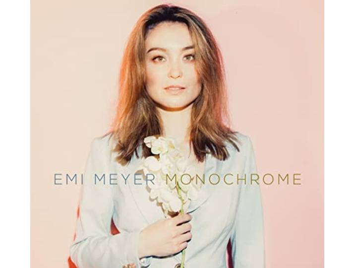 Emi Meyer - Monochrome