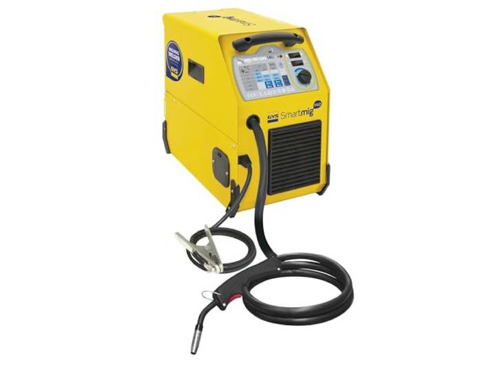 GYS – Smartmig 142 – lasapparaat – traditioneel – MIG/MAG – diametro 0, 6/0, 8/0, 9 mm – 230 V – levering met grondkabel en zaklamp (2,2 m), Geel