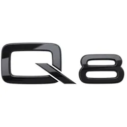 Audi Modellbezeichnung in Schwarz Heck Q8 4M8071803