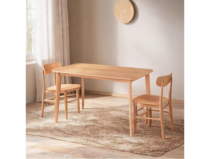 Table à manger rectangulaire 6 personnes 150 cm en pin massif finition bois naturel