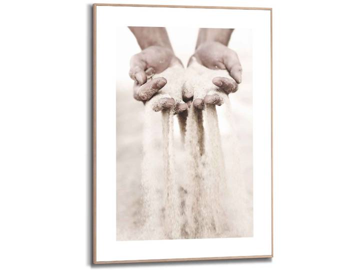 Bild REINDERS Gerahmtes Bild Sand durch die Finger Leere Hände - Sandkorn - Verlust , grün (farbe bild(er): khaki), B:50cm H:70cm, MDF, Bilder, Bild