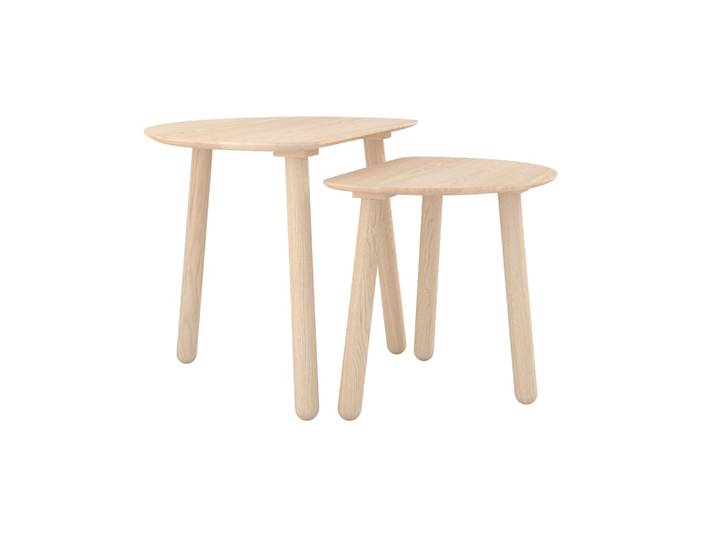 Tables gigognes en bois de frêne effet blanchi