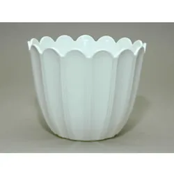Blumenübertopf Pflanzgefäß Kunststoff Weiß - Stilvoller Blumentopf für kleine Pflanzen, Kräuter - Robustes PVC, 110mm Durchmesser, 95mm Hoch, 1 Stück